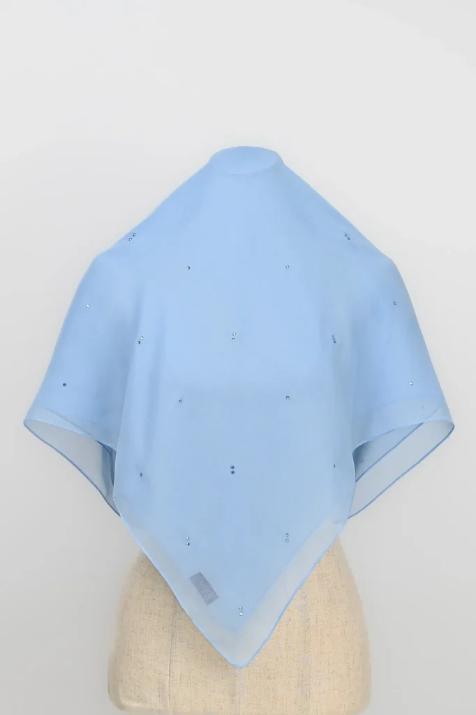 SAYANG SQUARE – Omphalodes