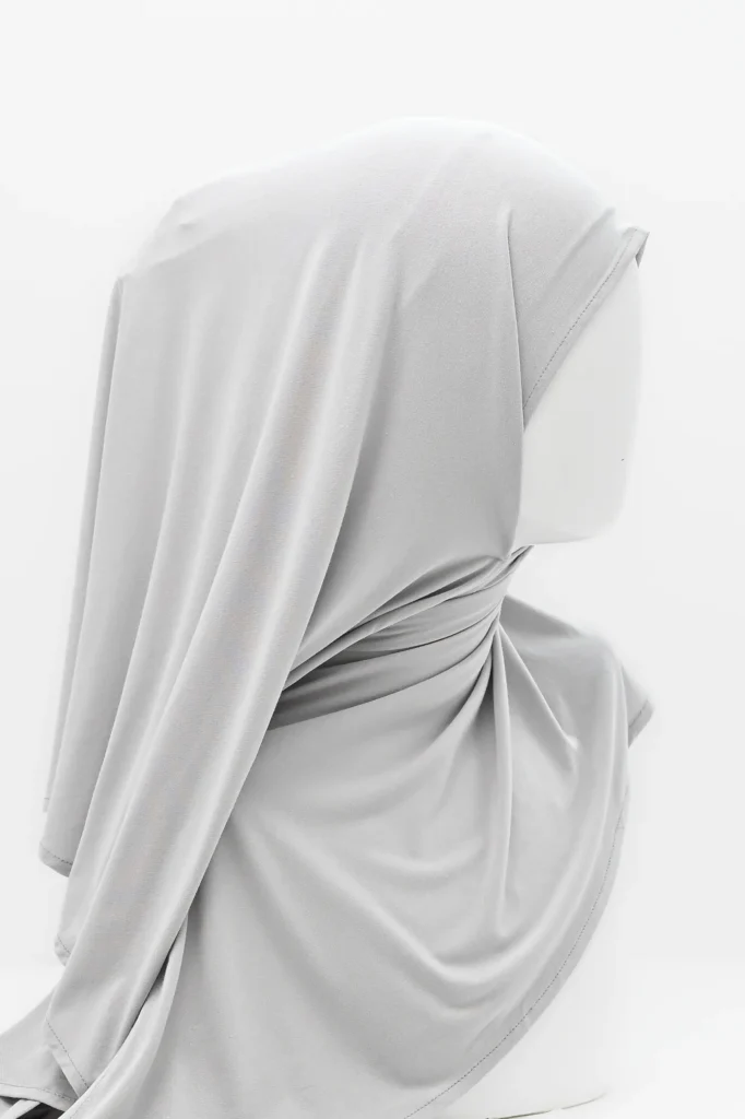 FLEXE SCARF – Secret Spaces