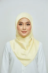 AUREA SATIN SQUARE – Buzzling Bees
