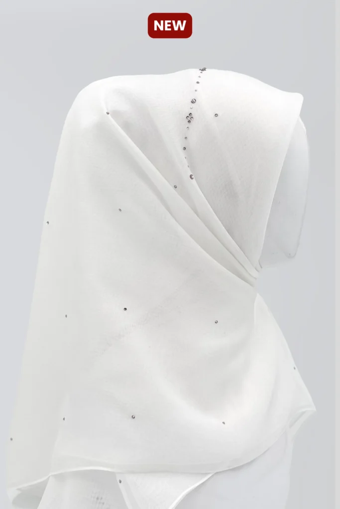 Huda Square – New - Bright White