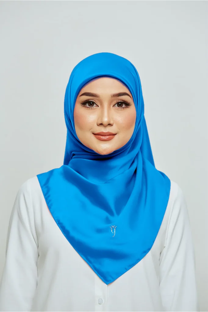 AUREA SATIN SQUARE – Ink Blue